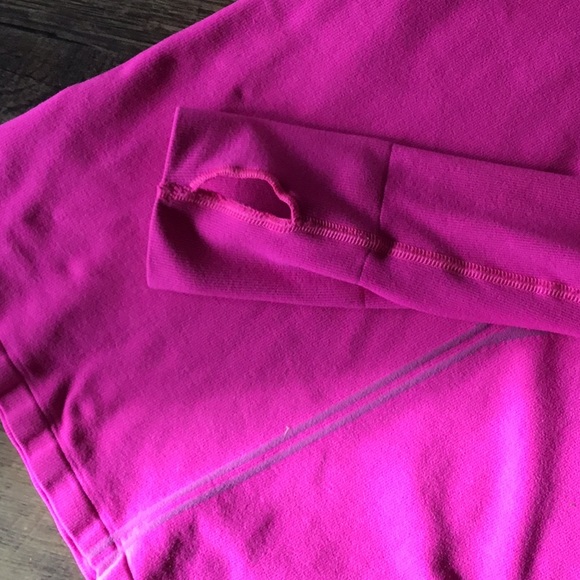 Athleta long sleeve 1/4 zip top - Picture 4 of 5